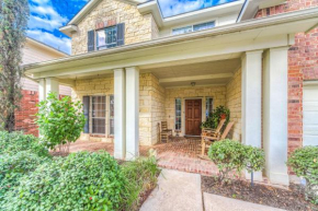 Cozy home near Houston Medical Center, NRG Stadium and Galleria